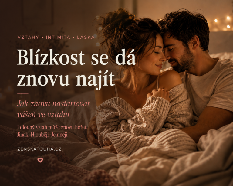 Partnerská intimní chvíle v posteli jako symbol obnovení vášně ve vztahu